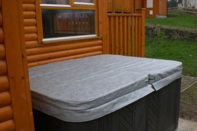 Erne River Lodges Outdoor - Tub Cover